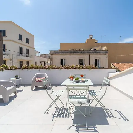 Lejlighed Guesthost - Santa Lucia Charming With Terrace