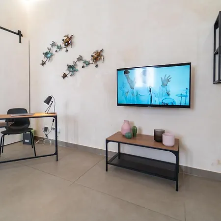 Apartment Santa Lucia Charming With Terrace *